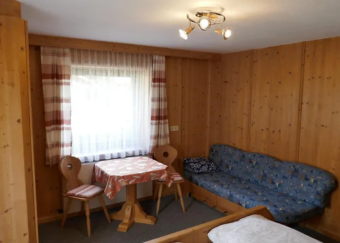 Hubert Praxmarer Appartamento